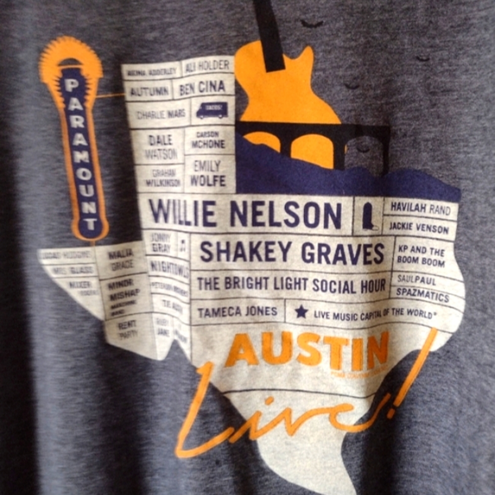 Willie Nelson, Austin Live, Men's Large Tshirt,The LEGEND & FREE THANK YOU GIFT